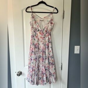 Floral Pleated Tart Wrap Dress